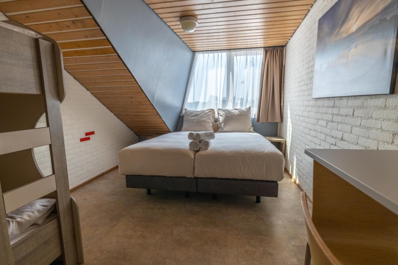 Oer'T Hout Hostel Grou Ngoại thất bức ảnh