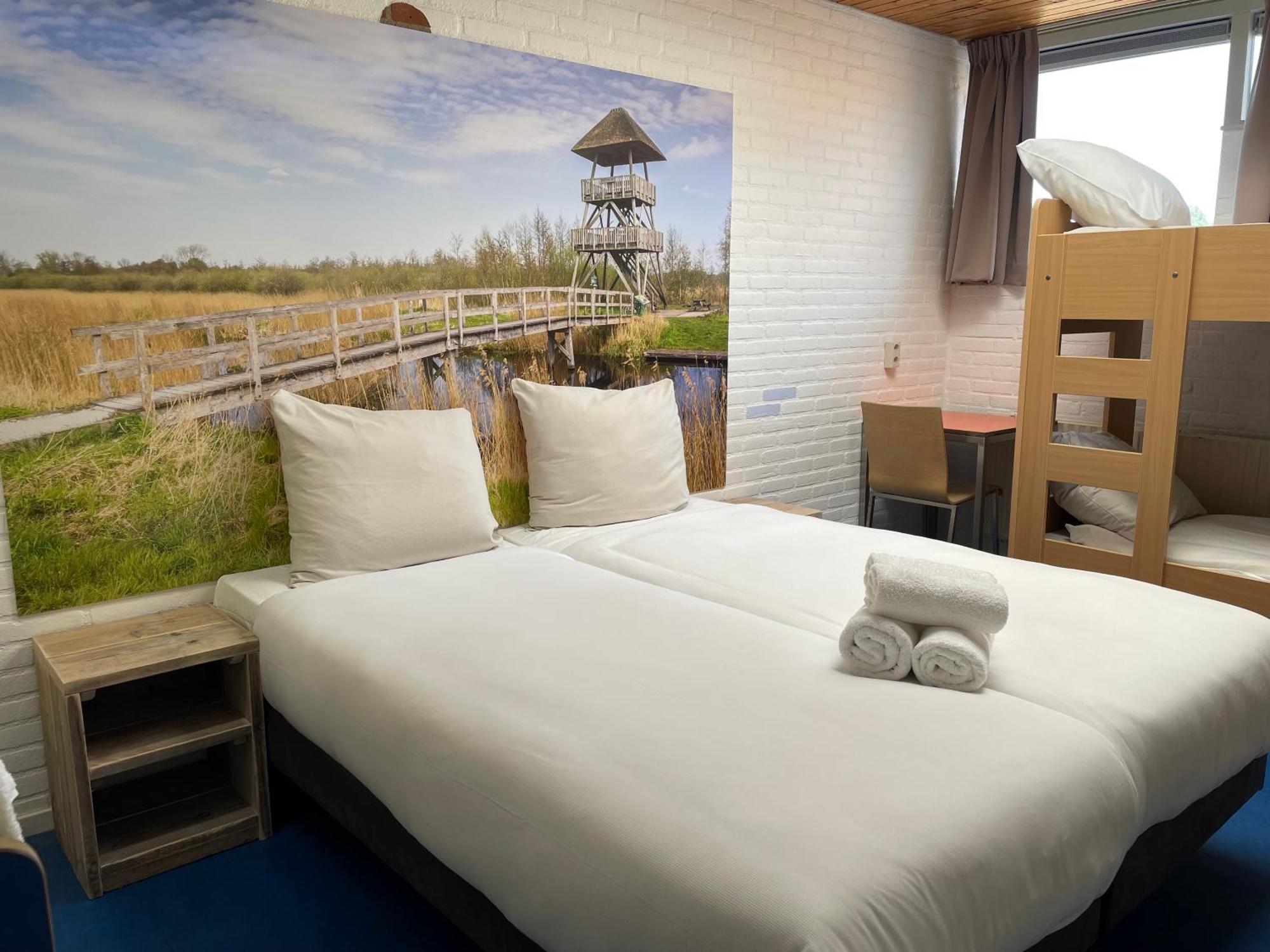 Oer'T Hout Hostel Grou Ngoại thất bức ảnh