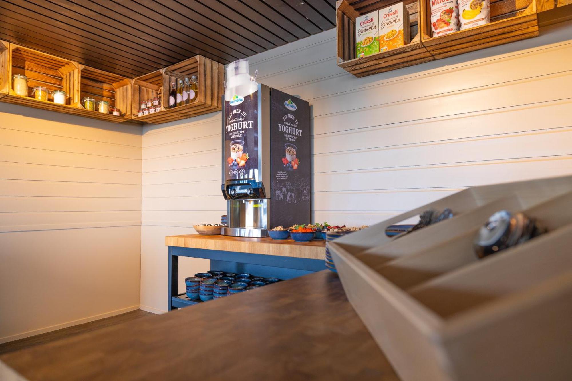 Oer'T Hout Hostel Grou Ngoại thất bức ảnh