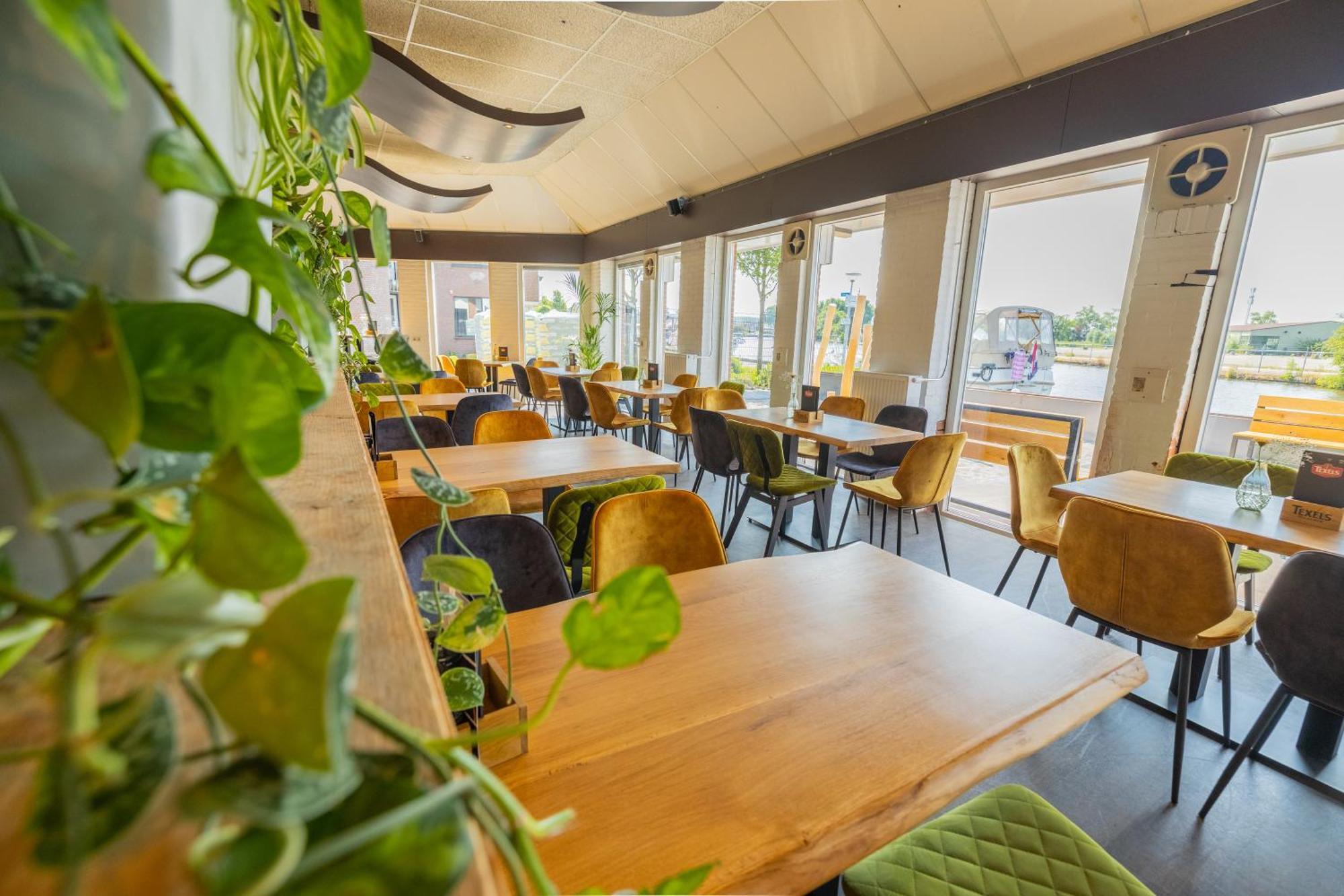 Oer'T Hout Hostel Grou Ngoại thất bức ảnh